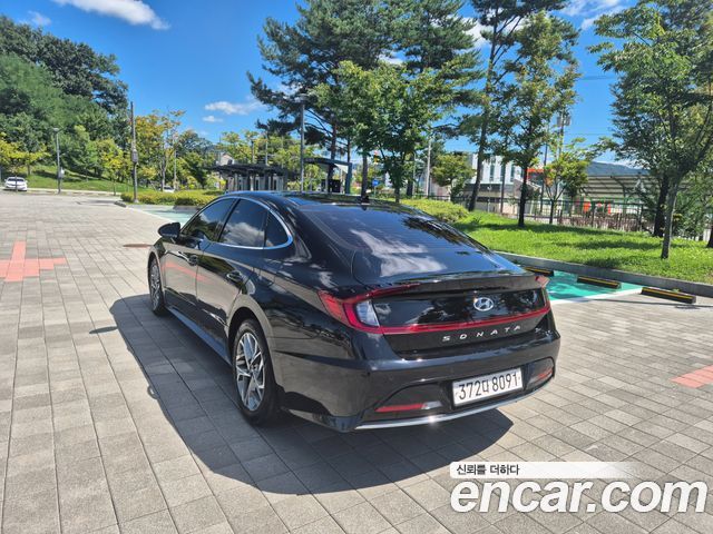 Hyundai Sonata 2.0 Premium Plus — пробег 68 623 км — фото 2 из 5