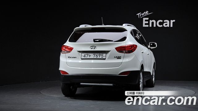 Hyundai Tucson Diesel 2WD LX20 Luxury — пробег 147 902 км — фото 4 из 5