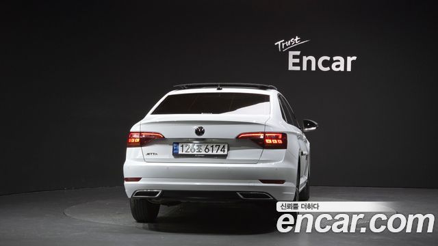 Volkswagen Jetta из Кореи Encar