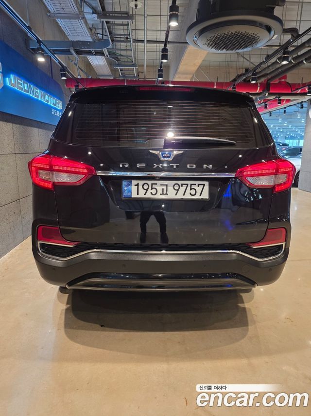 Ssangyong Rexton из Кореи Encar
