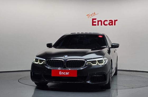 BMW 5-Series 530i xDrive M Sport Package Plus — пробег 104 752 км — фото 3 из 5