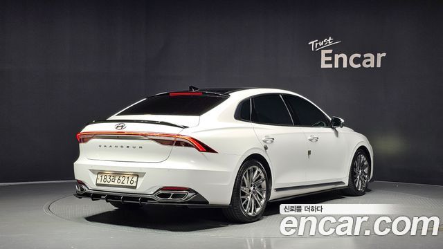 Hyundai Grandeur из Кореи Encar
