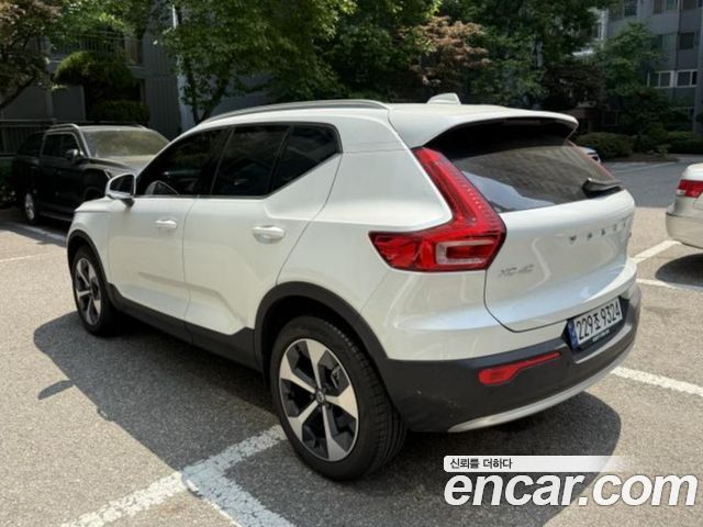 Volvo XC40 B4 Ultimate Bright — пробег 29 000 км — фото 5 из 5