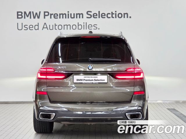 BMW X7 xDrive 40i M Sport 6STR — пробег 12 170 км — фото 4 из 5