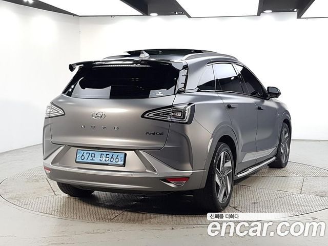 Hyundai Nexo Premium — пробег 180 000 км — фото 4 из 5