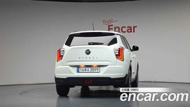 Ssangyong TIBOLI из Кореи Encar