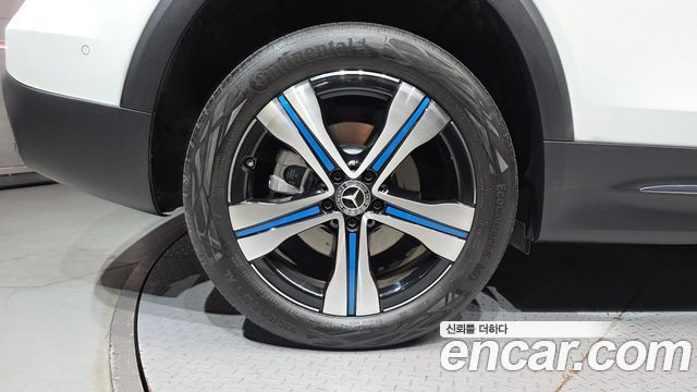 Mercedes-Benz EQB из Кореи Encar