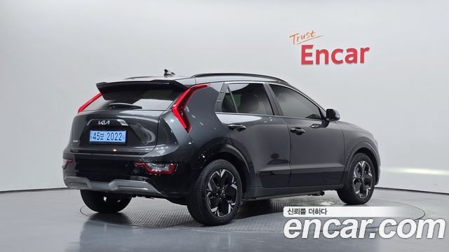 Kia Niro Earth — пробег 48 038 км — фото 2 из 5