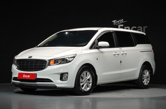 Kia Carnival 6-seater Wheelchair lift — пробег 306 435 км — фото 1 из 5