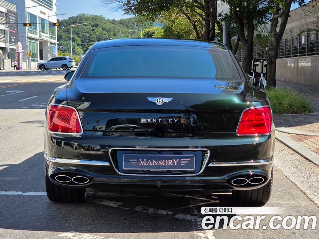 Bentley Flying Spur 4.0 — пробег 17 660 км — фото 4 из 5