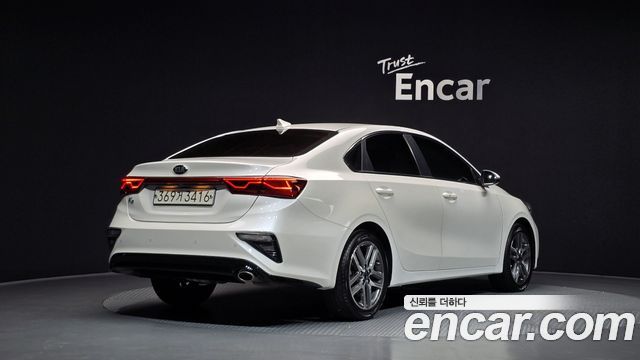 Kia K3 из Кореи Encar