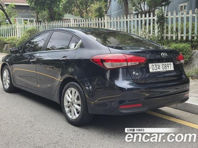 Kia K3 Trendy — пробег 93 493 км — фото 2 из 5