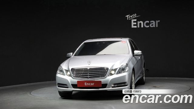 Mercedes-Benz E-Class E200 CGI — пробег 96 944 км — фото 3 из 5