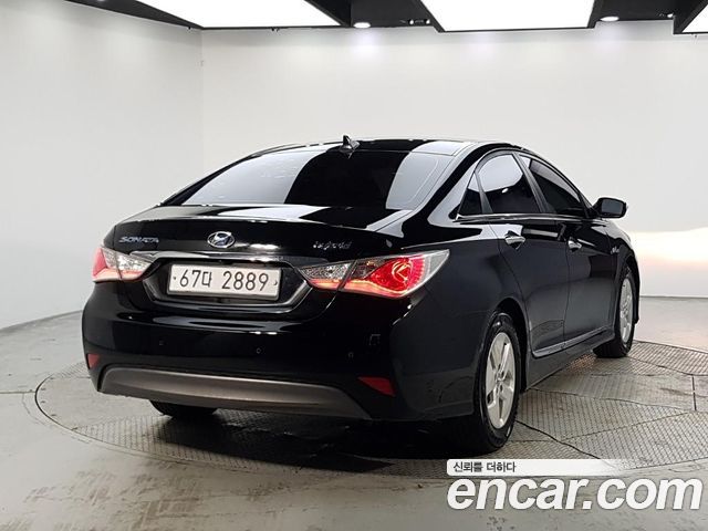 Hyundai Sonata 2.0 Premier — пробег 97 051 км — фото 4 из 5