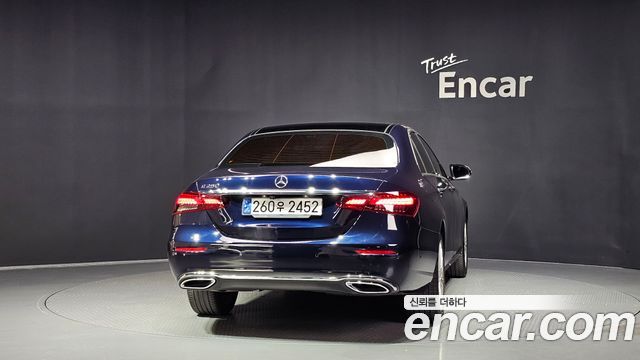 Mercedes-Benz E-Class из Кореи Encar