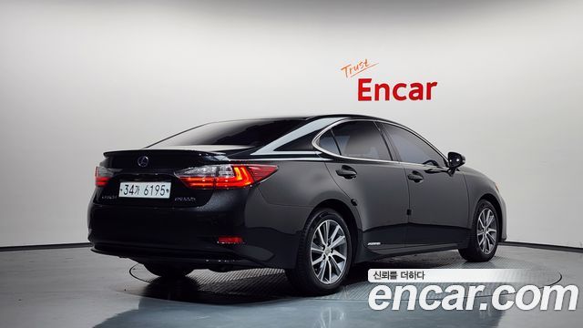 Lexus ES из Кореи Encar