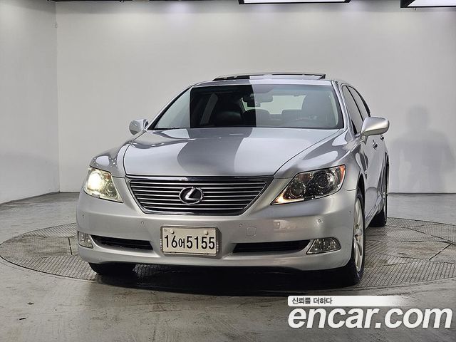 Lexus LS из Кореи Encar