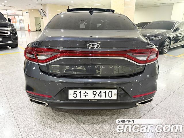 Hyundai Grandeur из Кореи Encar