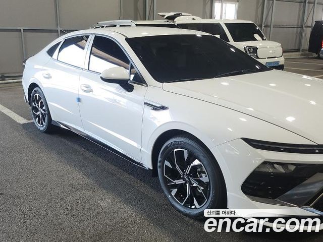 Hyundai Sonata 2.0 S — пробег 1 км — фото 1 из 5