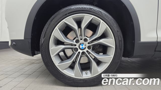 BMW X4 xDrive20d — пробег 76 776 км — фото 5 из 5