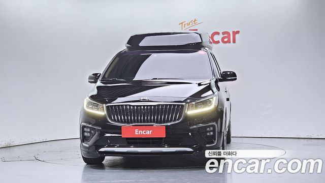 Kia Carnival Gasoline 9-Seater Hi-Limousine Noblesse Special — пробег 86 764 км — фото 3 из 5