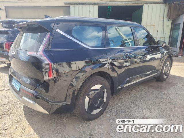 Kia EV9 из Кореи Encar
