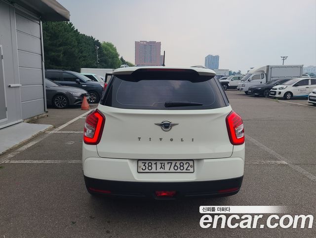 Ssangyong TIBOLI из Кореи Encar