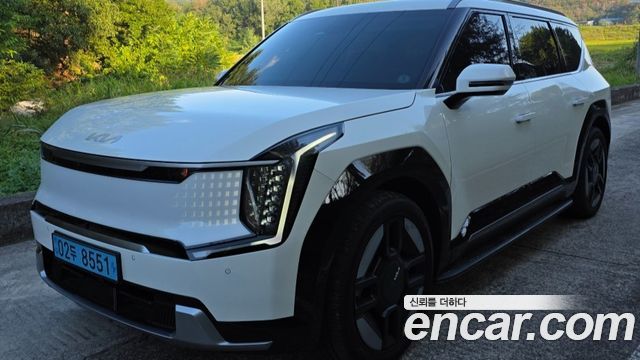 Kia EV9 из Кореи Encar