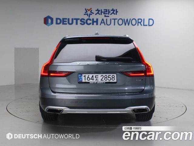 Volvo V90 T5 Pro AWD — пробег 47 503 км — фото 4 из 5