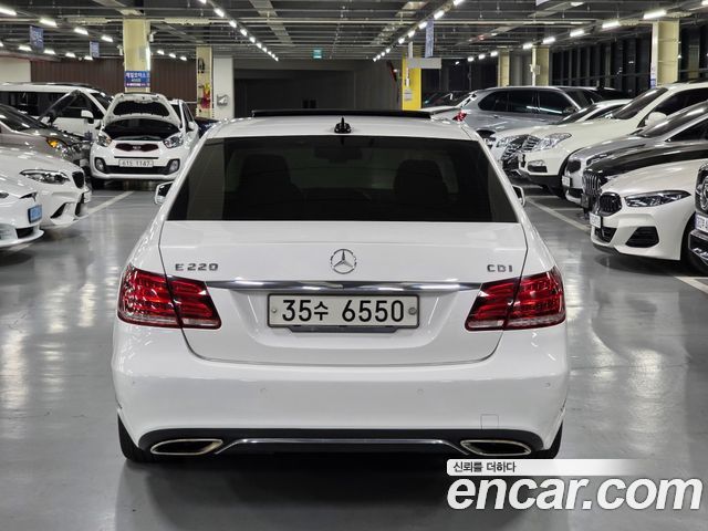 Mercedes-Benz E-Class из Кореи Encar