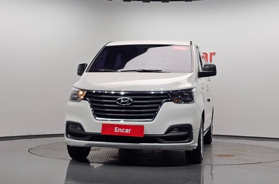 Hyundai Starex Van 5-Seater Smart — пробег 176 841 км — фото 3 из 5