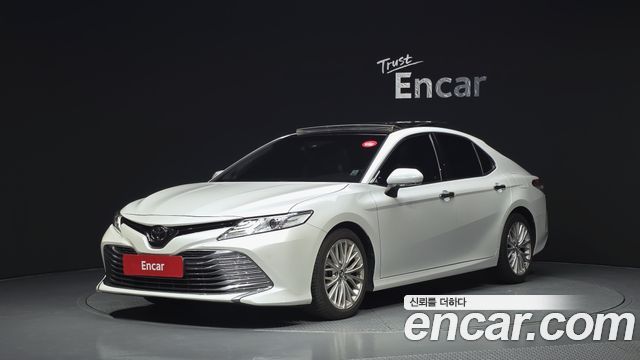 Toyota Camry 2.5 — пробег 93 705 км — фото 1 из 5