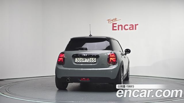 Mini Cooper HIGH Third Generation — пробег 31 932 км — фото 4 из 5