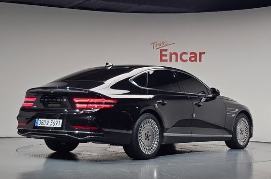 Genesis G80 Gasoline 2.5 Turbo 2WD — пробег 10 930 км — фото 2 из 5