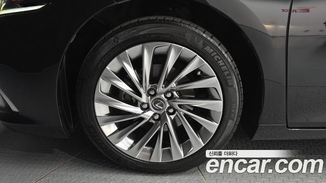 Lexus ES из Кореи Encar