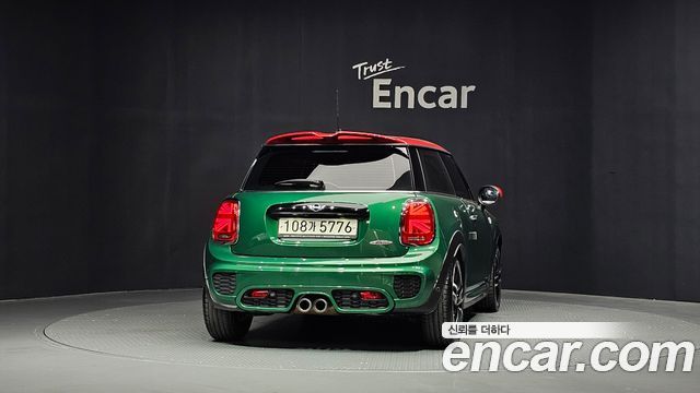 Mini Cooper JCW 3rd Generation — пробег 31 033 км — фото 4 из 5