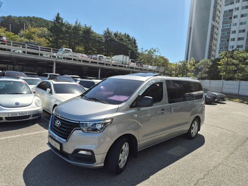 Hyundai Starex Wagon 12-Seater Modern — пробег 156 381 км — фото 2 из 5