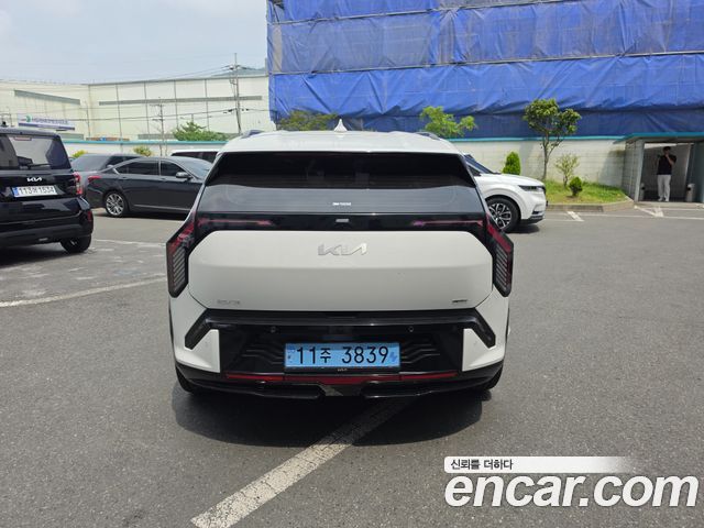 Kia EV3 из Кореи Encar