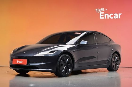 Tesla Model 3 RWD — пробег 24 324 км — фото 1 из 5
