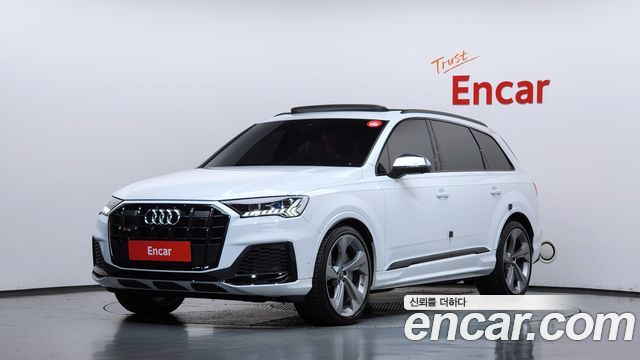 Audi SQ7 4.0 TFSI Quattro — пробег 12 604 км — фото 1 из 5