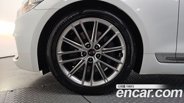 Kia K9 из Кореи Encar