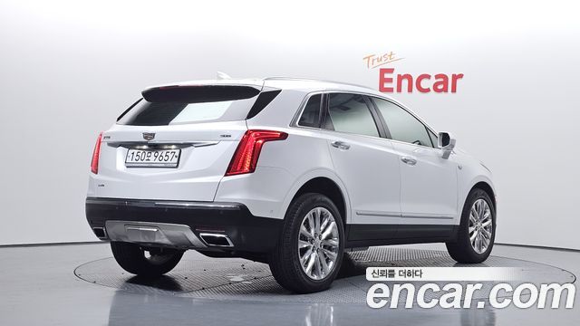 Cadillac XT5 3.6 Platinum — пробег 105 008 км — фото 2 из 5