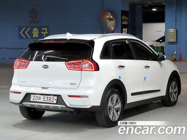 Kia Niro из Кореи Encar