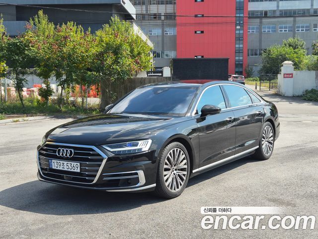 Audi A8 60 TFSI Quattro LWB — пробег 102 754 км — фото 1 из 5