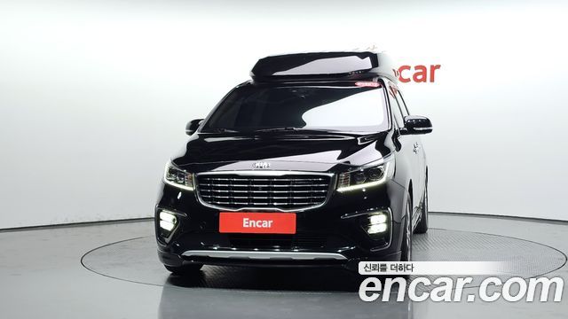 Kia Carnival Gasoline 9-Seater Hi-Limousine Noblesse Special — пробег 110 035 км — фото 3 из 5