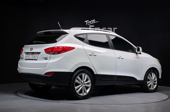 Hyundai Tucson Diesel 2WD LX20 Luxury — пробег 94 590 км — фото 2 из 5