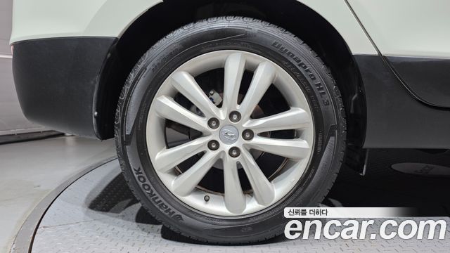 Hyundai Tucson Diesel 2WD LX20 Luxury — пробег 94 590 км — фото 5 из 5