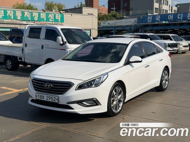 Hyundai Sonata 2.0 Smart — пробег 122 700 км — фото 1 из 5