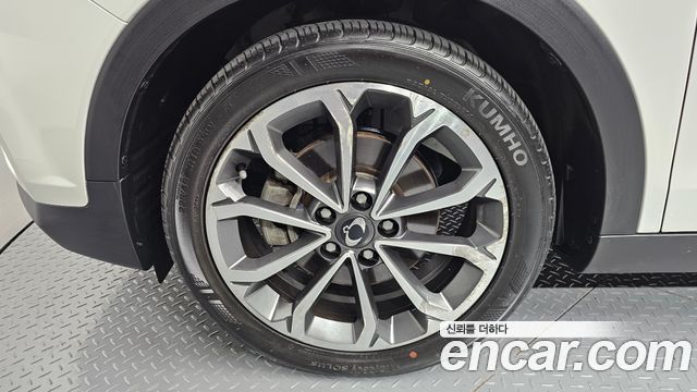 Ssangyong TIBOLI из Кореи Encar