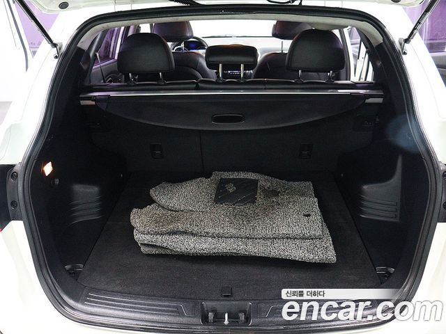 Hyundai Tucson Diesel 2WD LX20 Luxury — пробег 205 420 км — фото 5 из 5